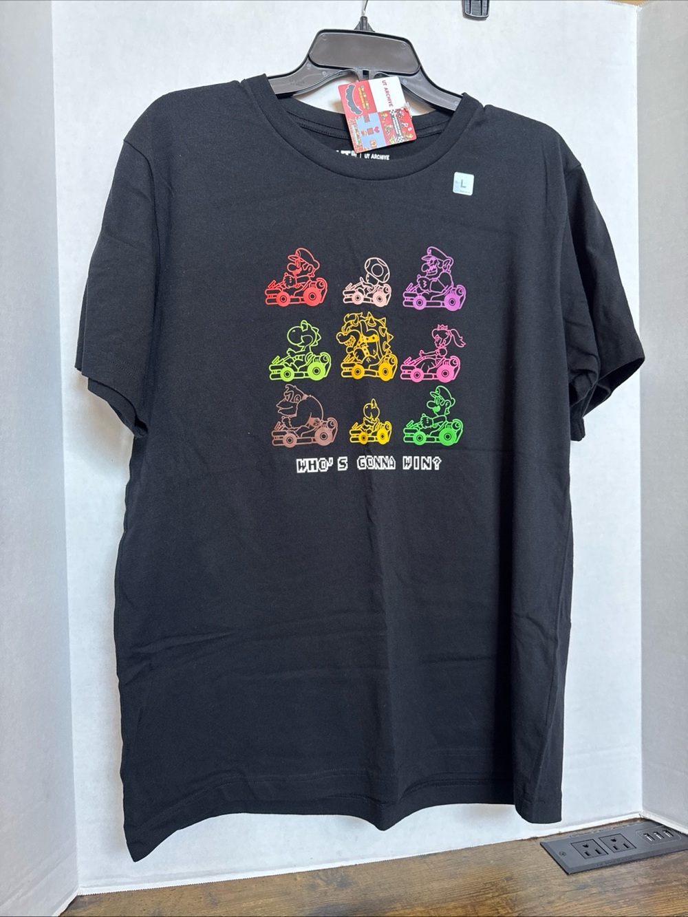 UNIQLO UT Archive Nintendo Super Mario Bros  Kart BLACK T-Shirt Size L NWT Japan